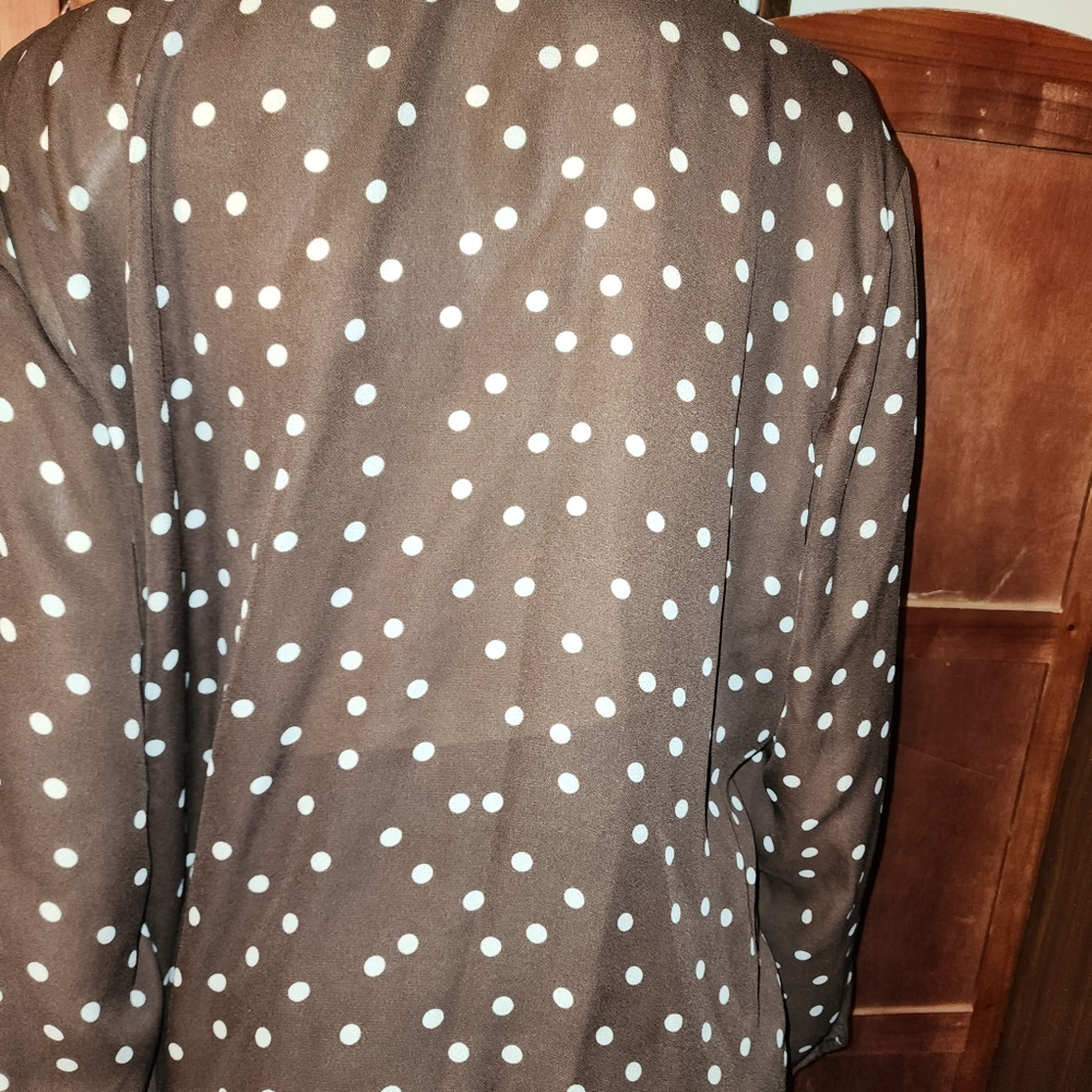 Women's blouse - Picture 4 of 7